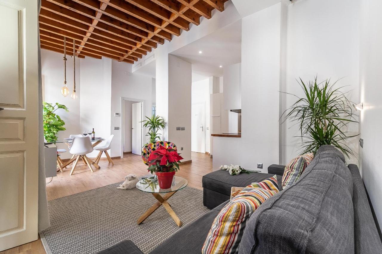 Apartamento Homeabroad - Deluxe Larios Center