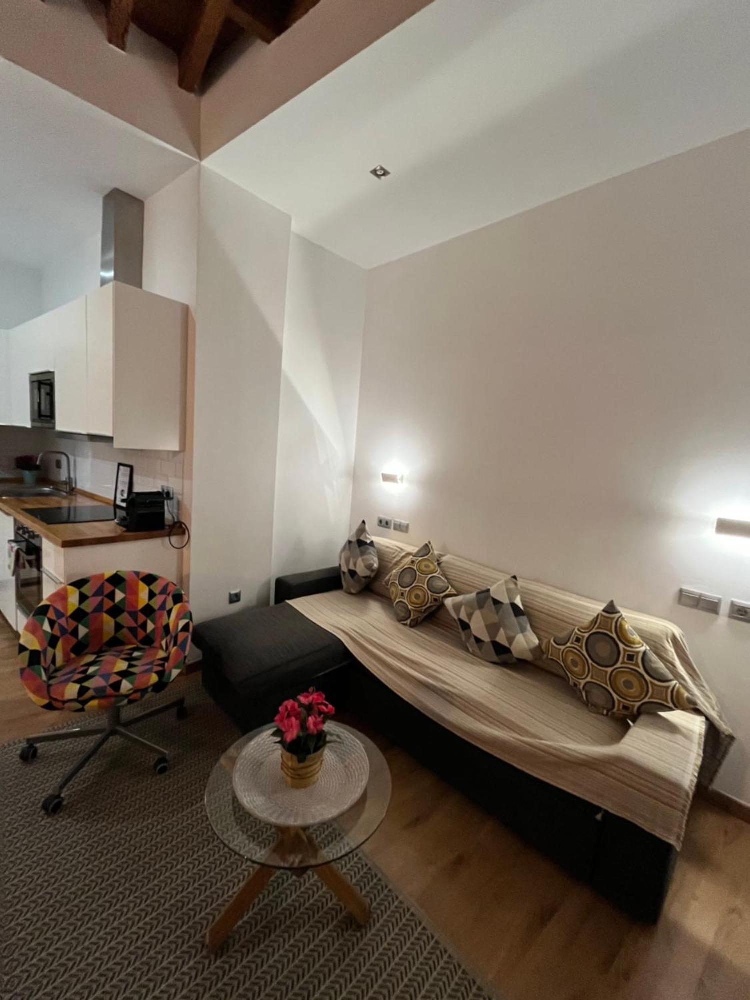 Homeabroad - Deluxe Larios Center Apartamento *