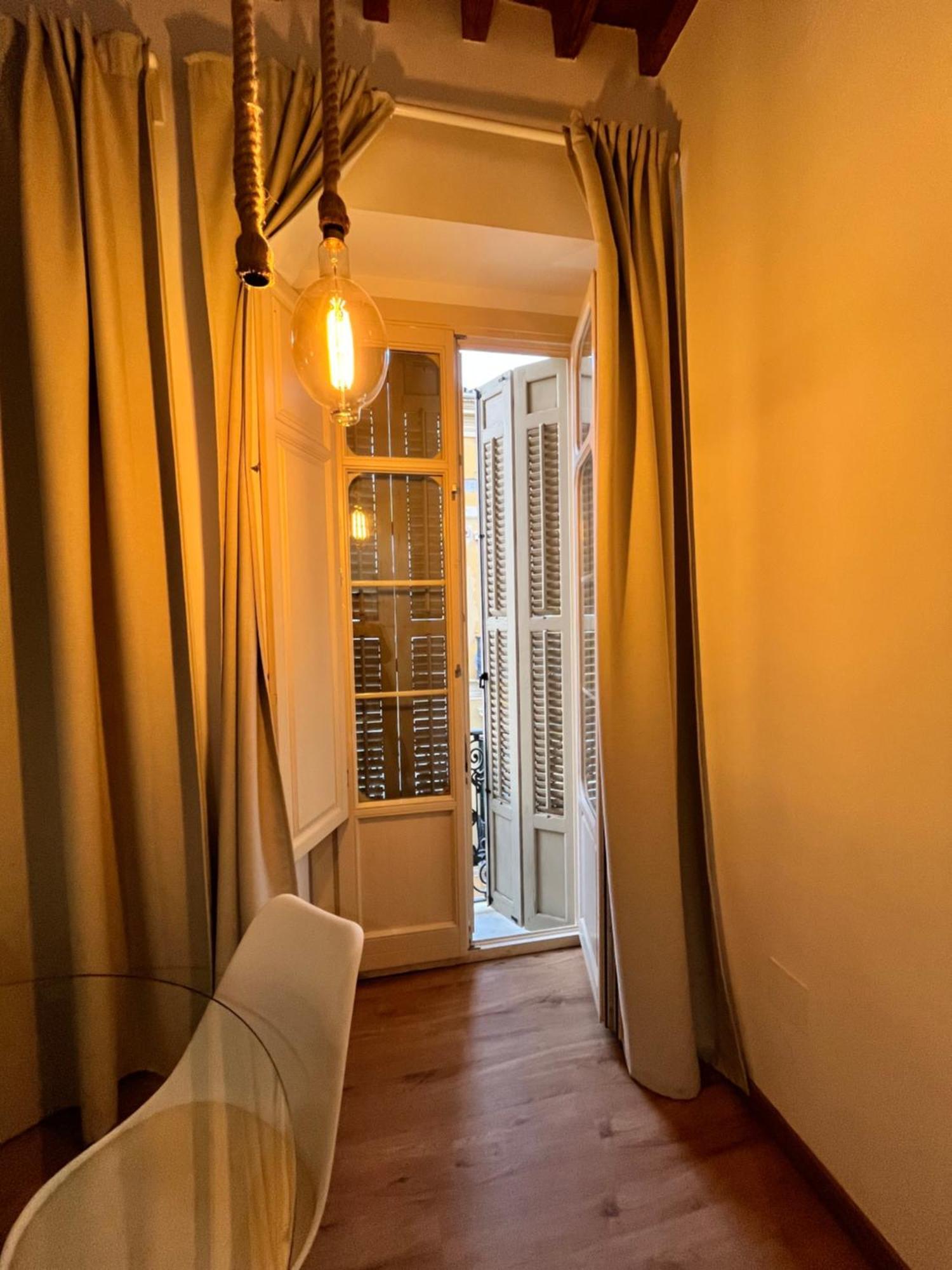 Apartamento Homeabroad - Deluxe Larios Center *
